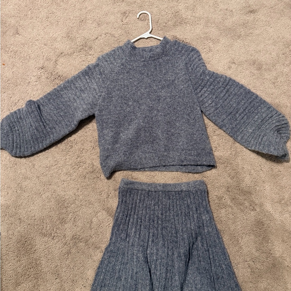 Vestique Gray Sweater Set